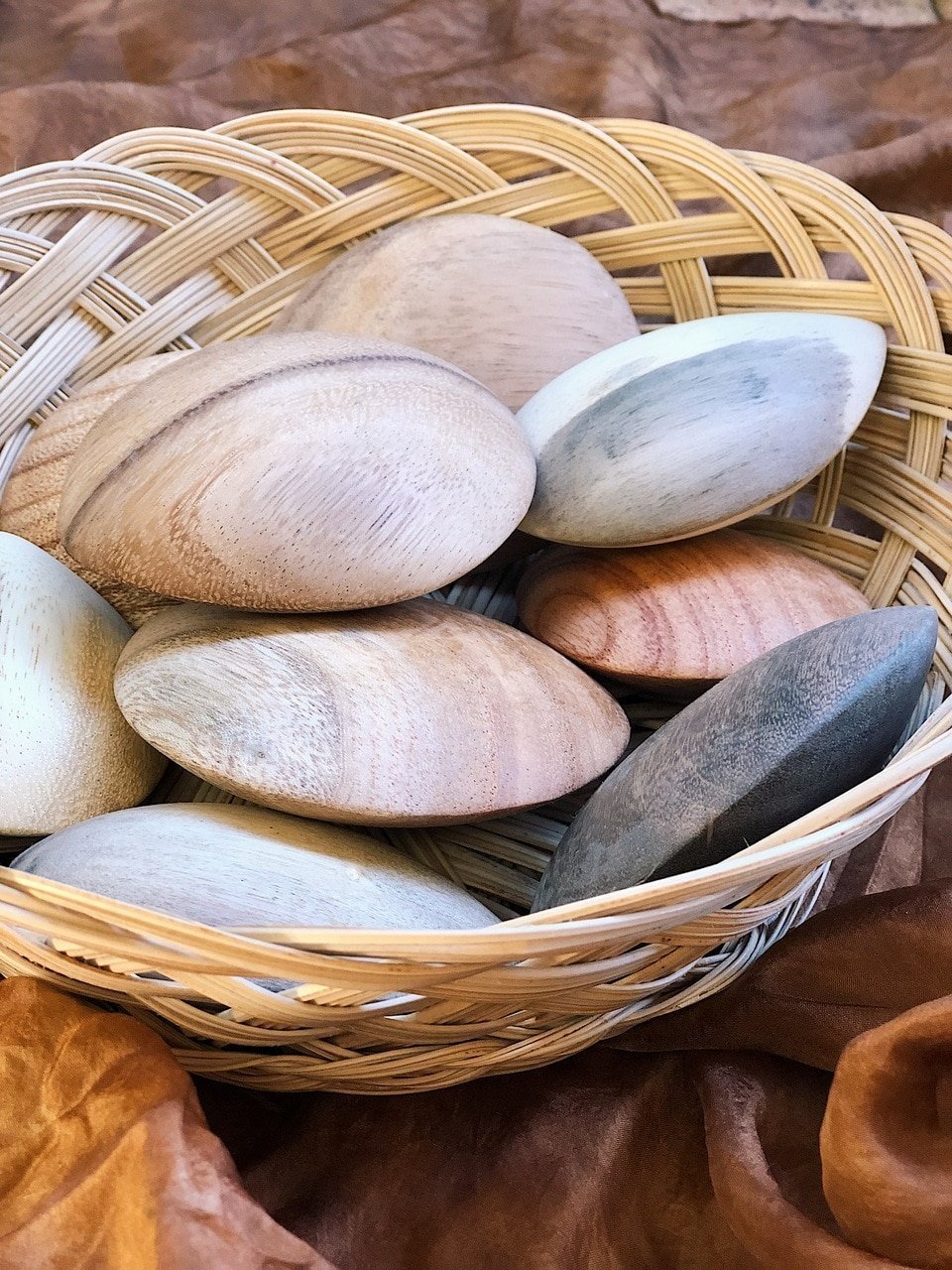 Open Ended Pebbles Wooden (Set of 9)